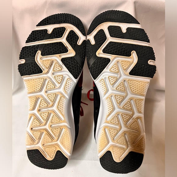 Nike Brand Men’s Sneakers, size 11. - Picture 5 of 8